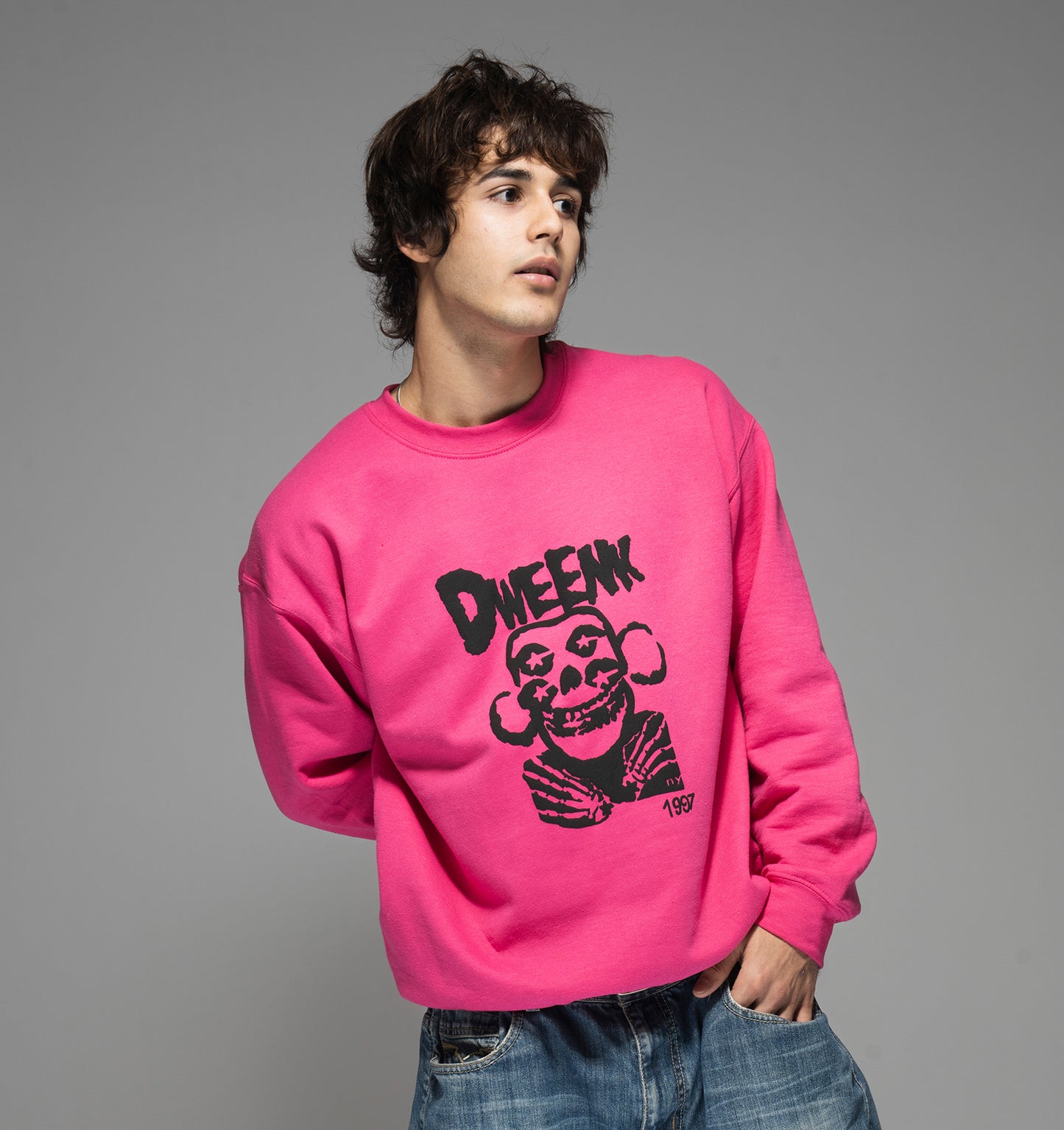 candy crewneck "mittsfist"